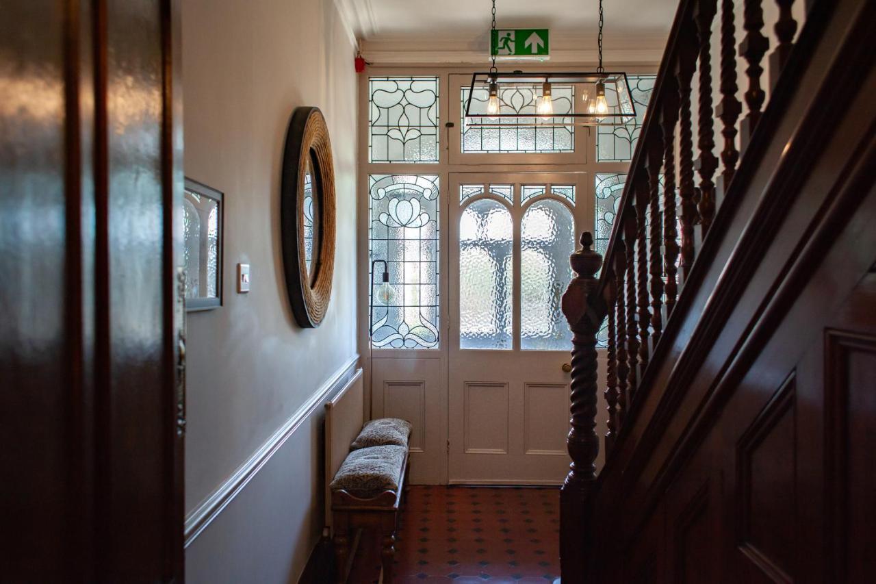 Oaklands Guest House ウェーマス エクステリア 写真