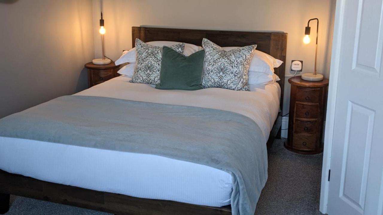 Oaklands Guest House ウェーマス エクステリア 写真