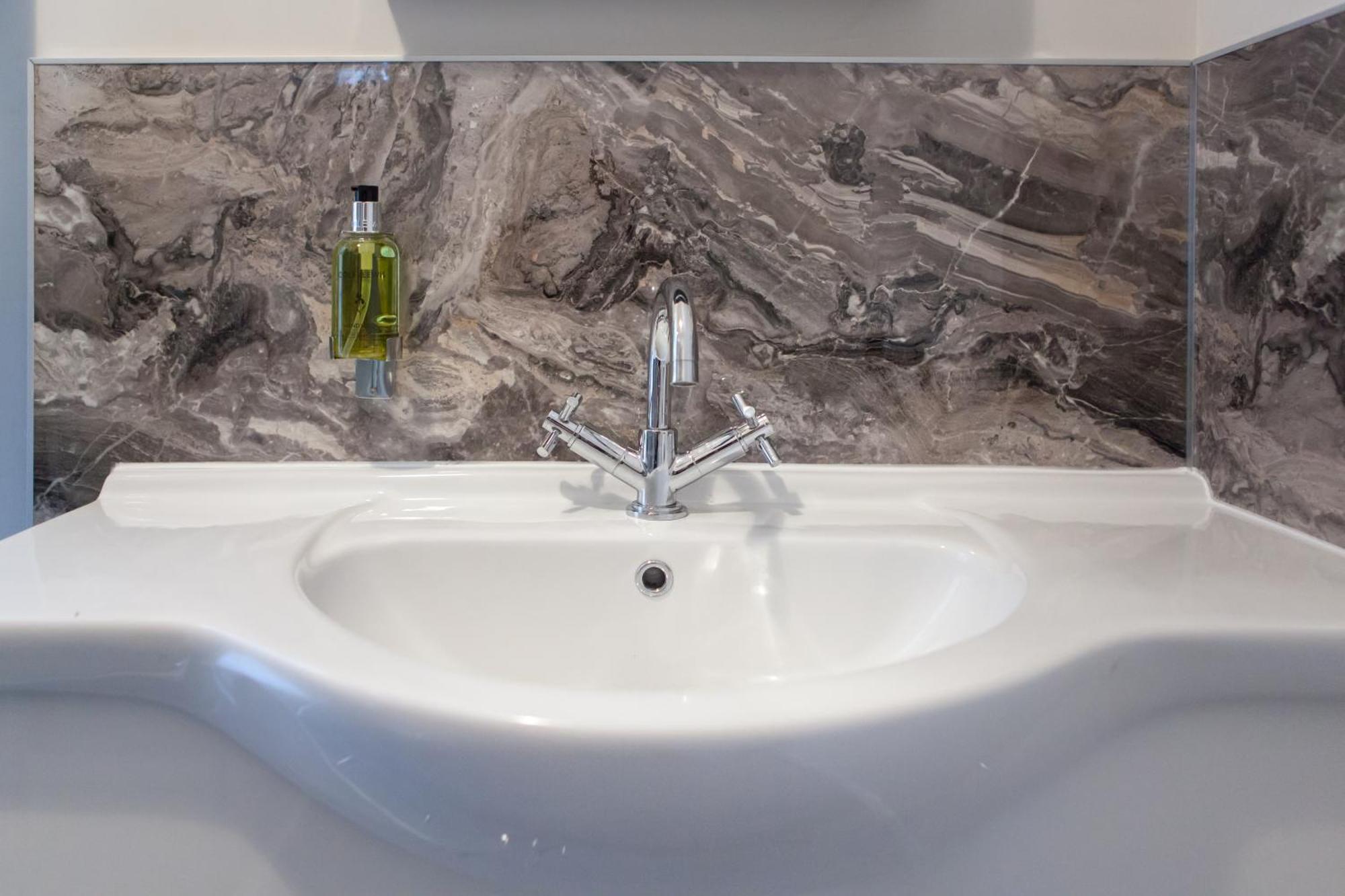 Oaklands Guest House ウェーマス 部屋 写真