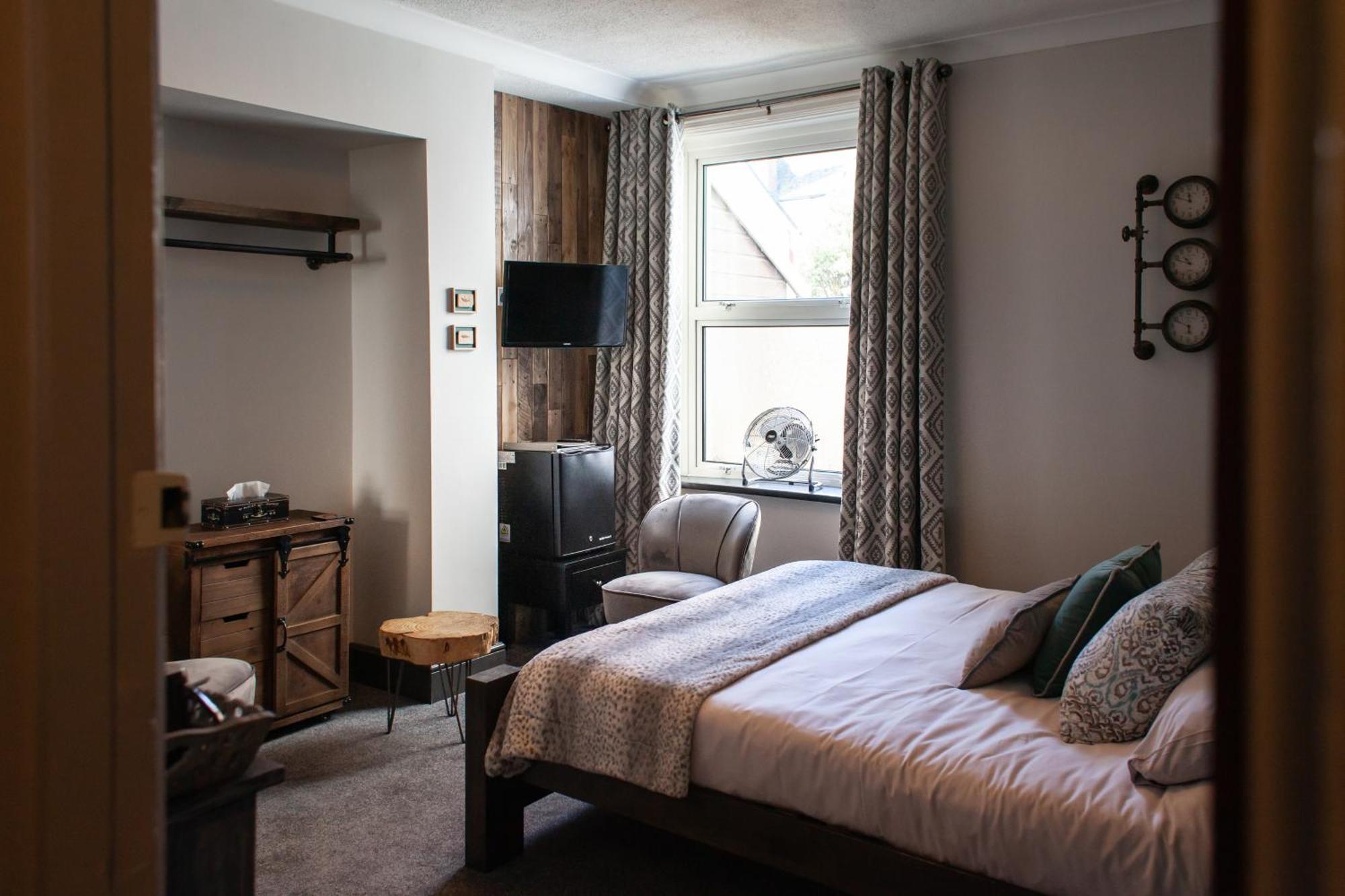 Oaklands Guest House ウェーマス 部屋 写真