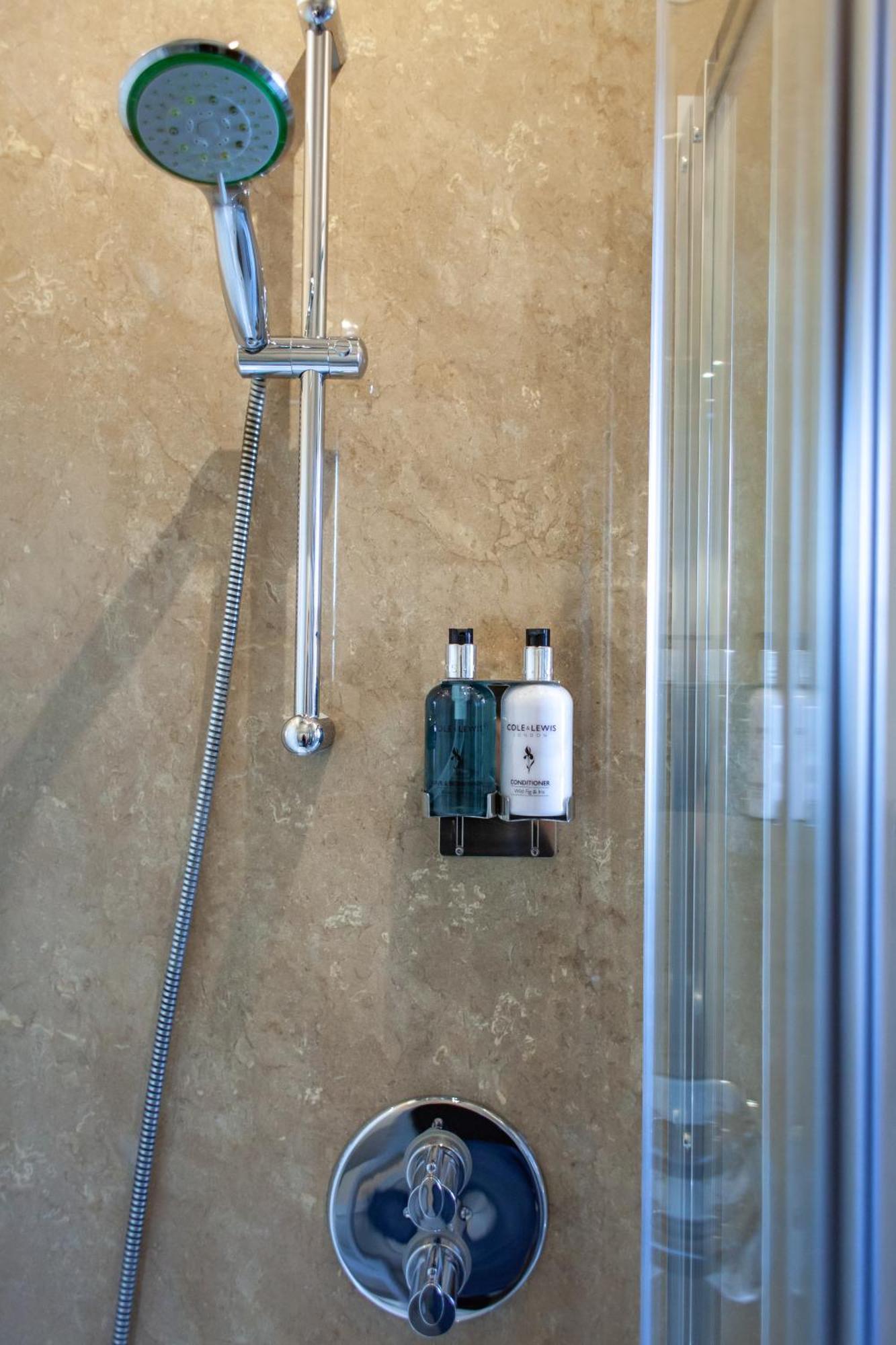 Oaklands Guest House ウェーマス 部屋 写真
